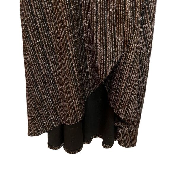 NWT! Spense glittery wrap dress.‎ Size medium - Picture 9 of 10